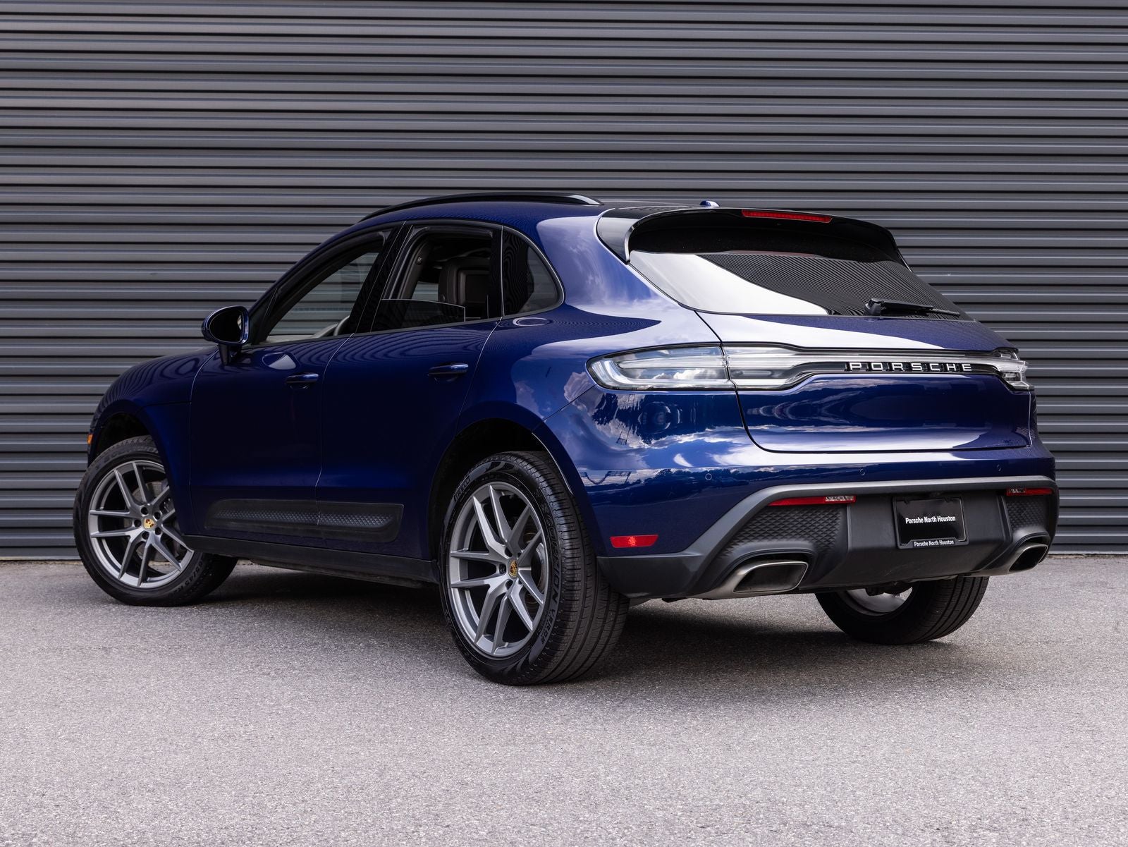 2025 Porsche Macan Macan