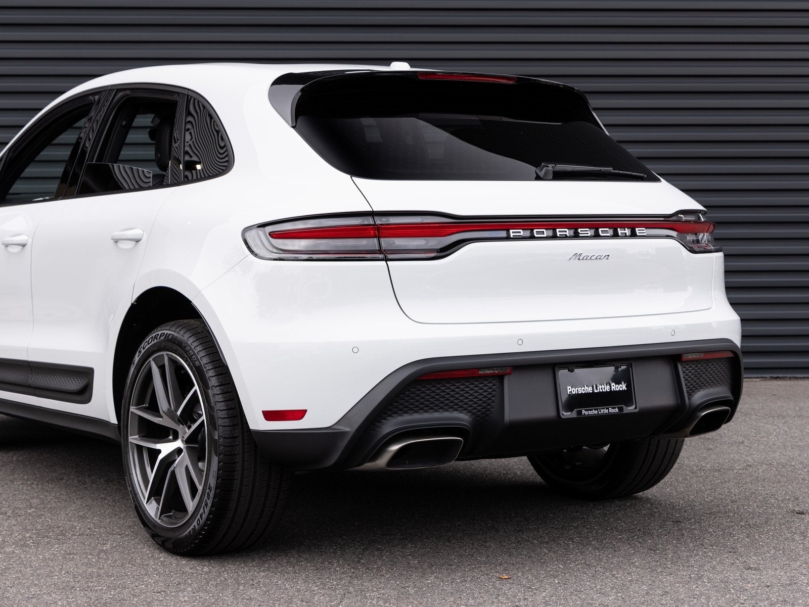 2026 Porsche Macan Macan