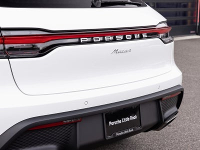 2026 Porsche Macan Macan