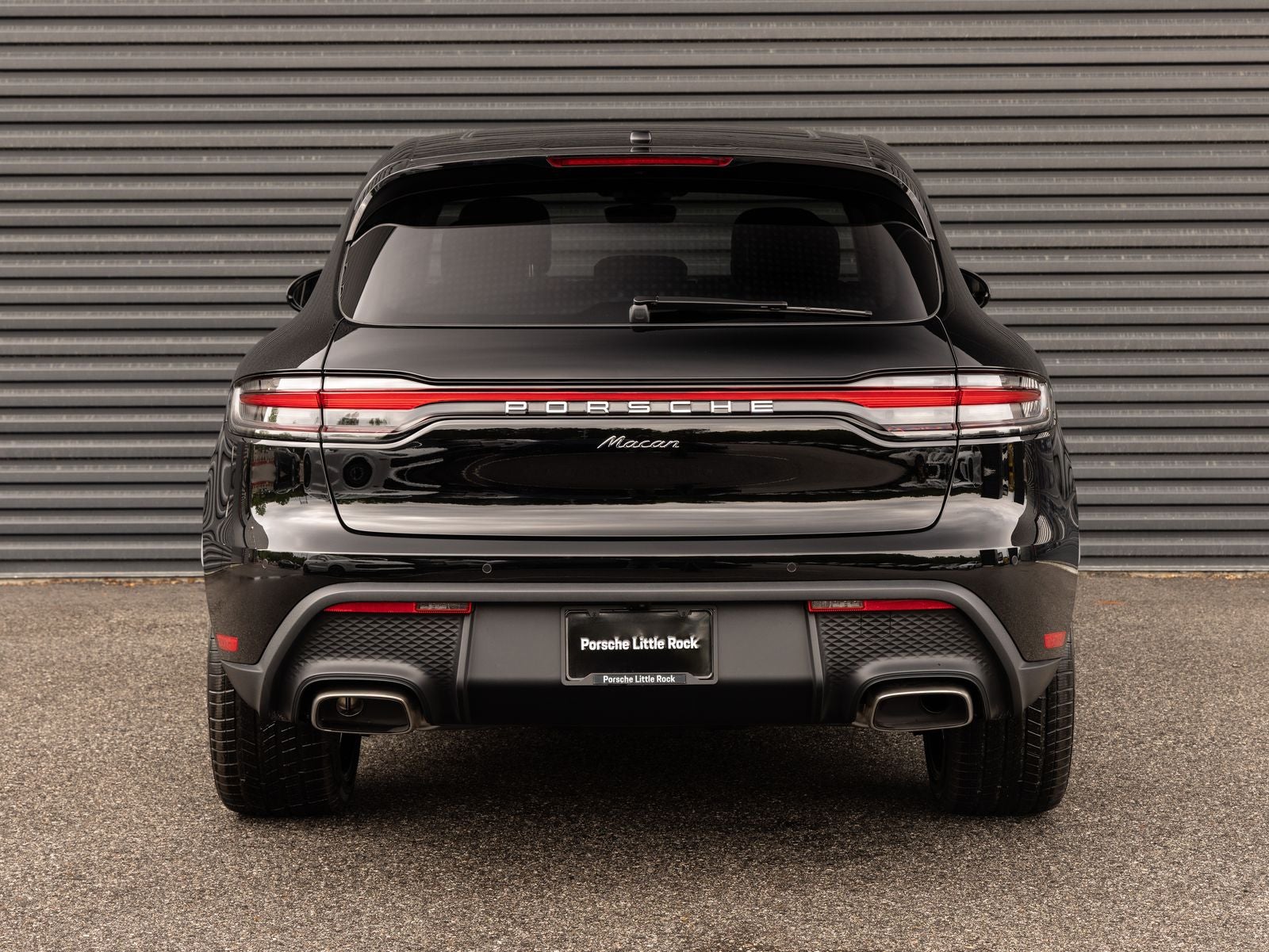 2026 Porsche Macan AWD