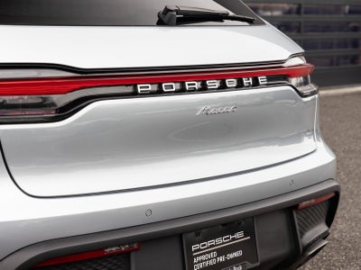 2025 Porsche Macan AWD