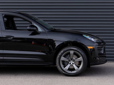 2026 Porsche Macan Macan