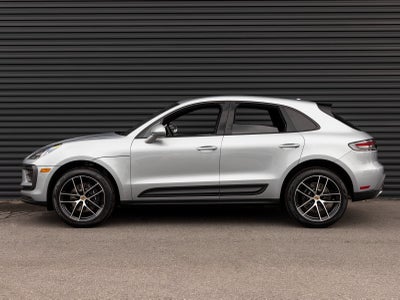 2025 Porsche Macan Macan