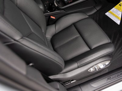 2025 Porsche Macan Macan