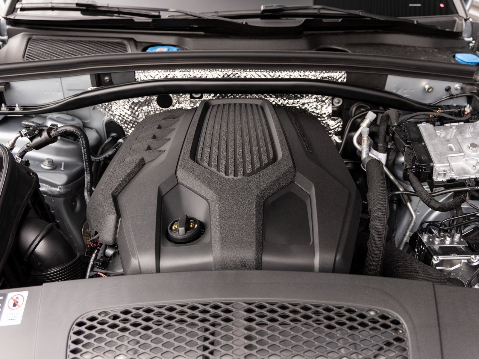 2025 Porsche Macan Macan