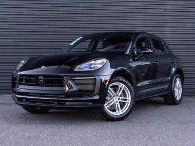 2025 Porsche Macan Macan