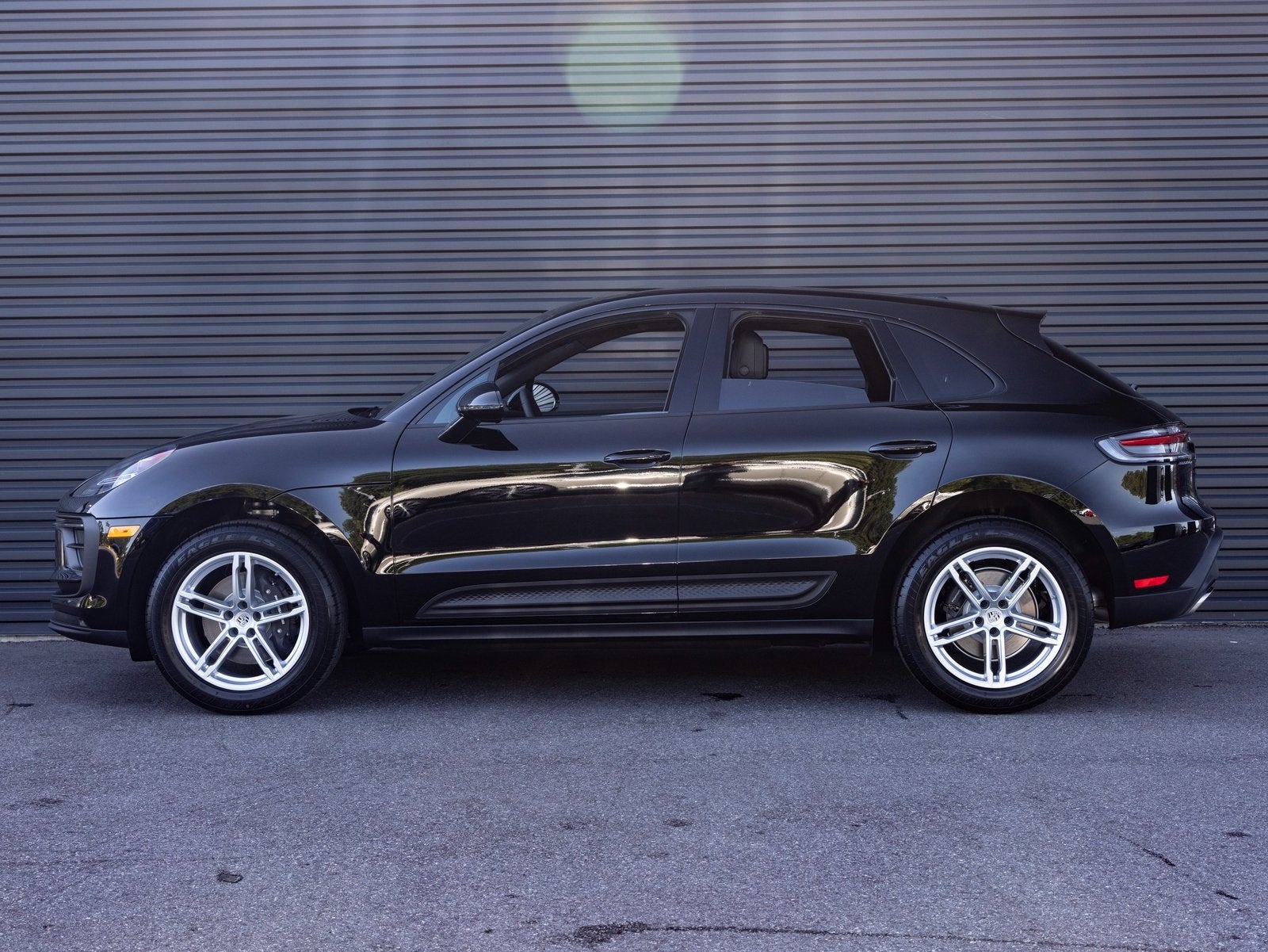 2025 Porsche Macan Macan