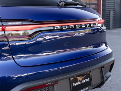 2026 Porsche Macan AWD