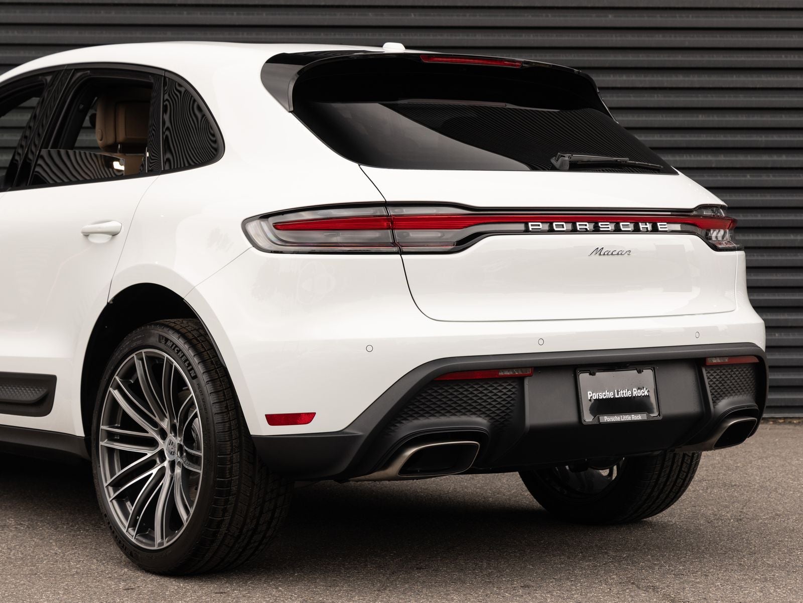 2026 Porsche Macan AWD