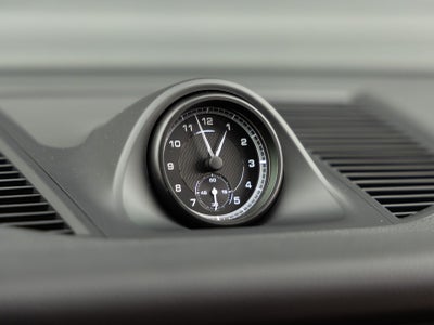 2026 Porsche Macan AWD