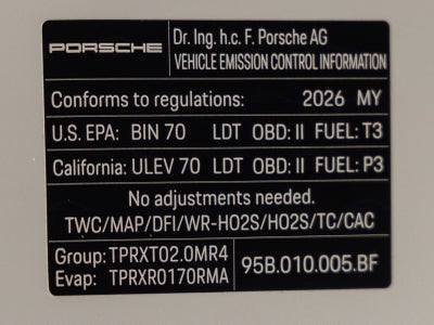 2026 Porsche Macan AWD