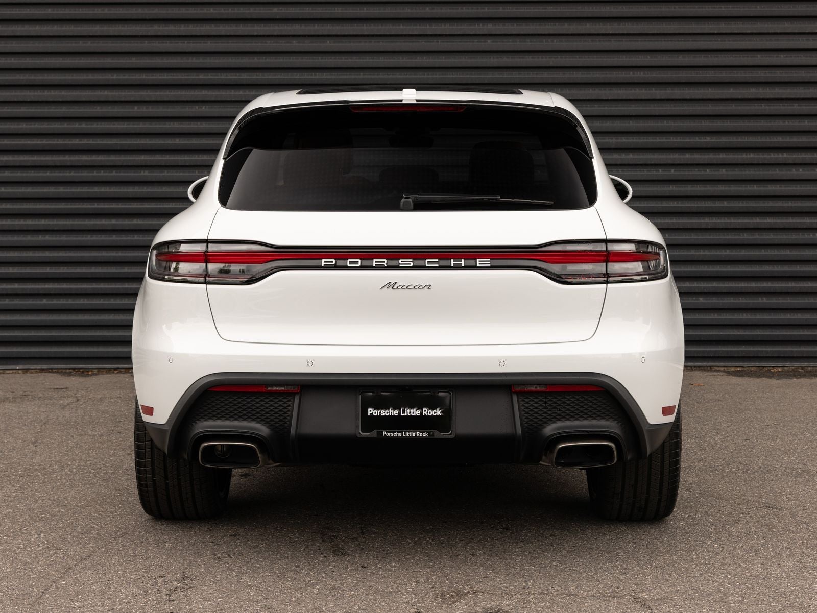 2026 Porsche Macan AWD