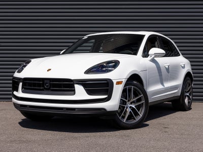 2025 Porsche Macan Macan