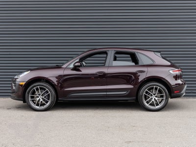 2026 Porsche Macan Macan