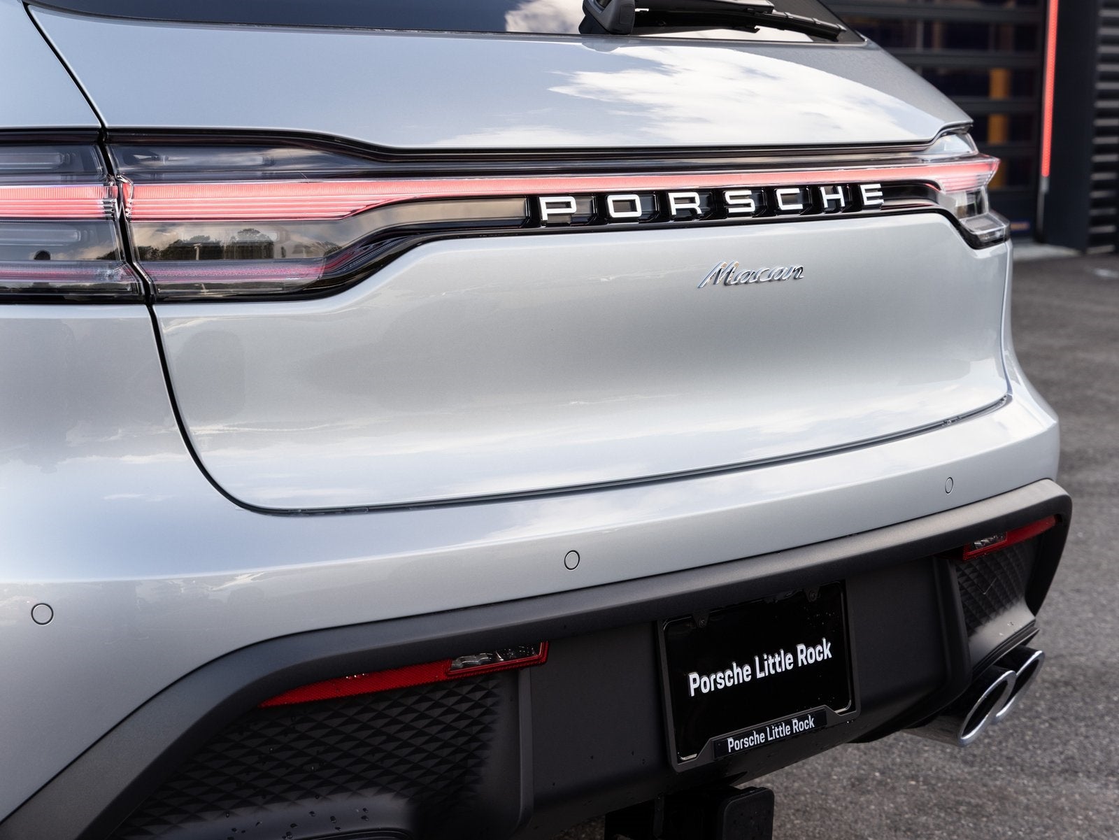 2026 Porsche Macan Macan