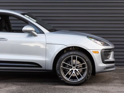 2026 Porsche Macan Macan