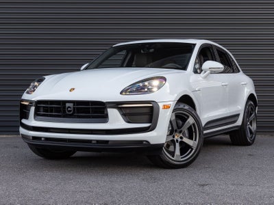2026 Porsche Macan Macan