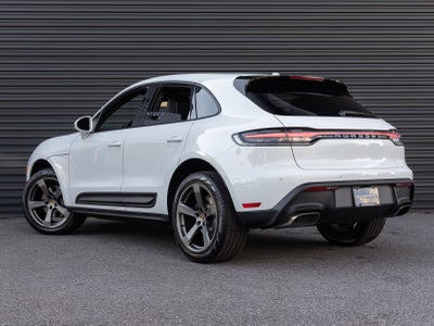 2026 Porsche Macan Macan