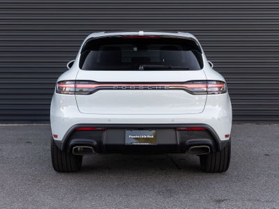 2026 Porsche Macan Macan