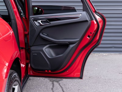 2025 Porsche Macan Macan