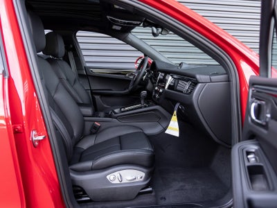 2025 Porsche Macan Macan