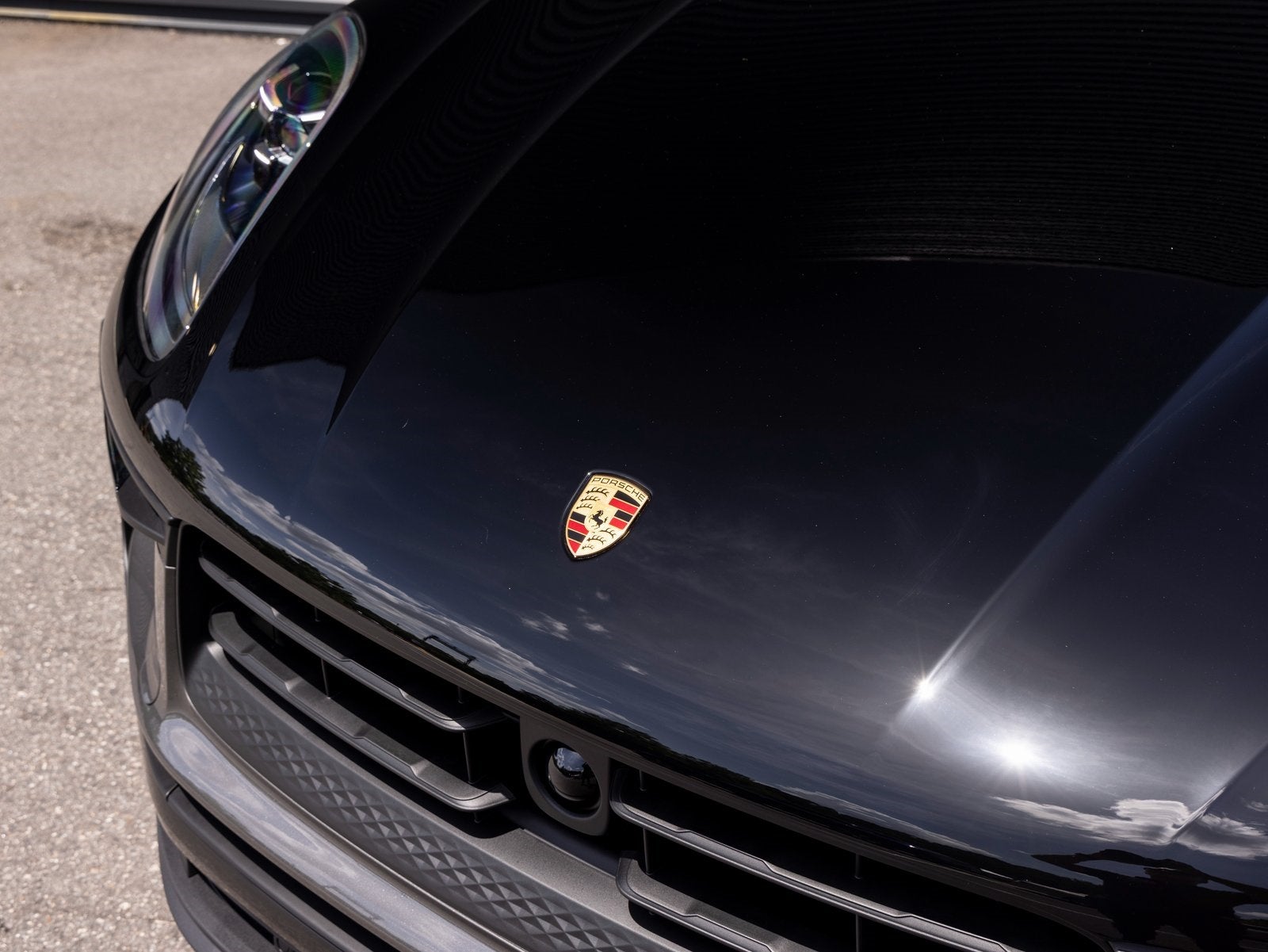 2025 Porsche Macan Macan T