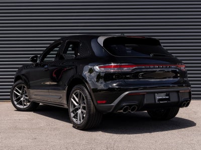 2025 Porsche Macan Macan T