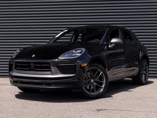 2025 Porsche Macan Macan T