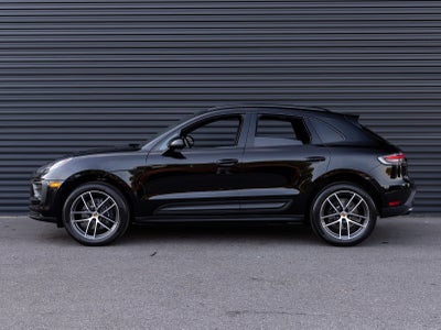 2026 Porsche Macan Macan