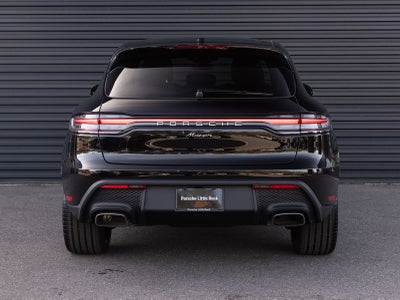 2026 Porsche Macan AWD