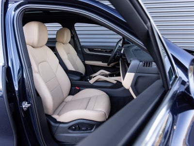 2025 Porsche Cayenne Cayenne