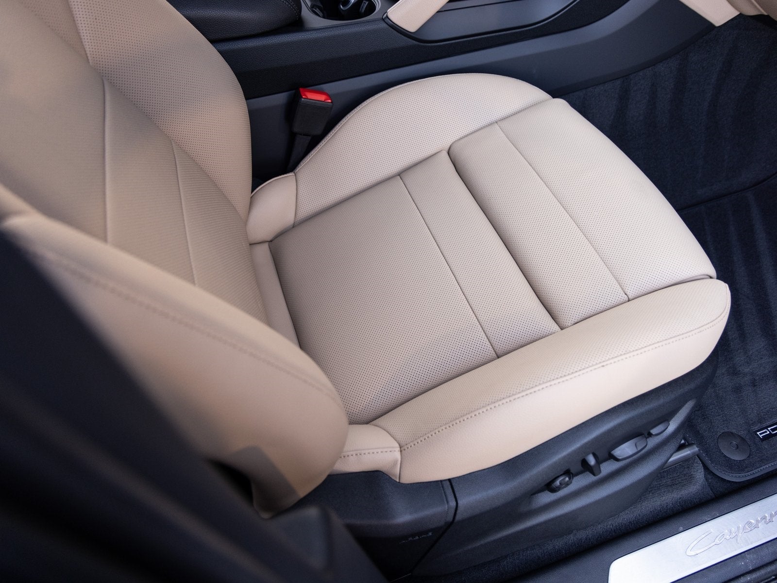 2025 Porsche Cayenne Cayenne