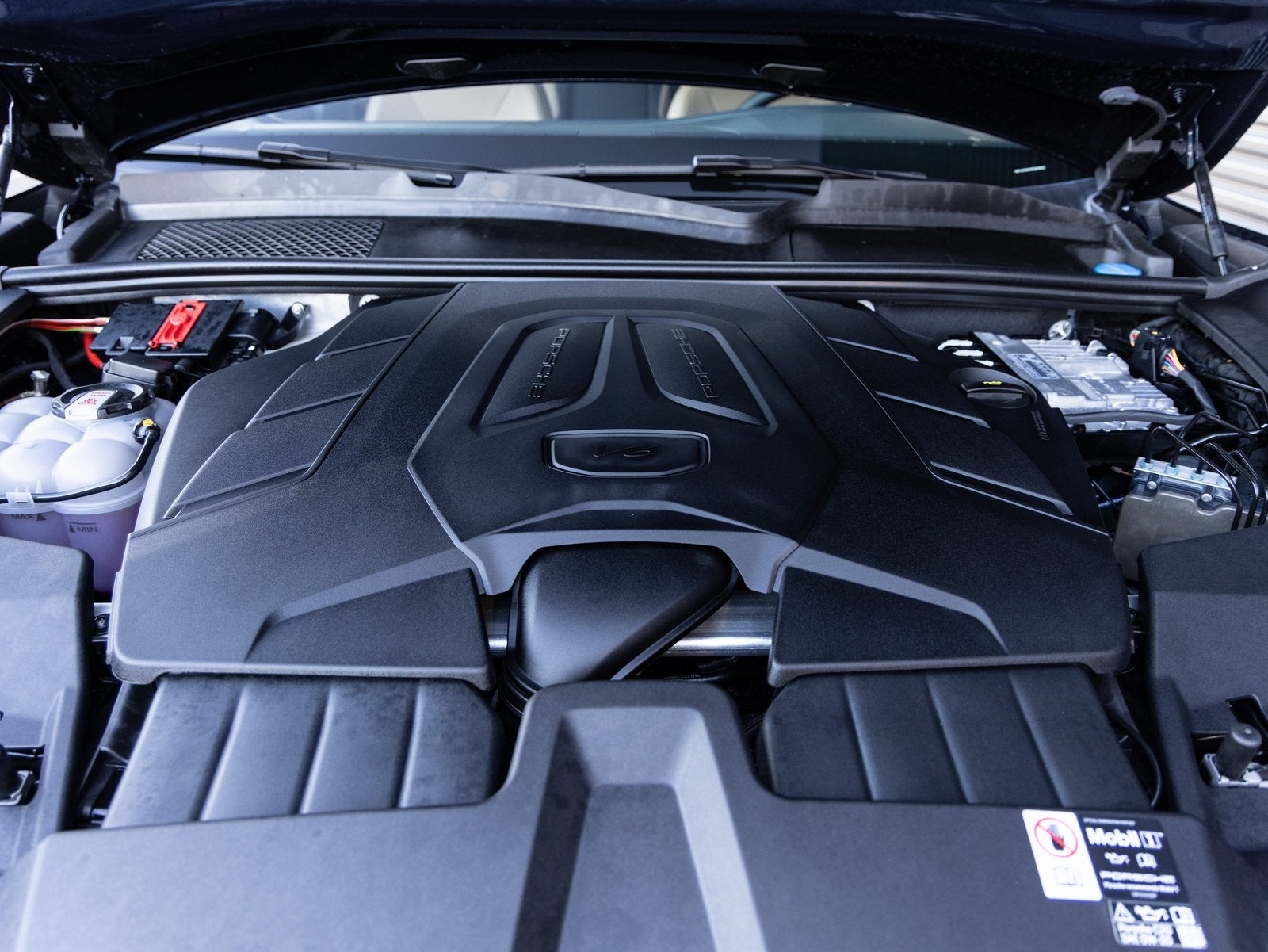 2025 Porsche Cayenne Cayenne