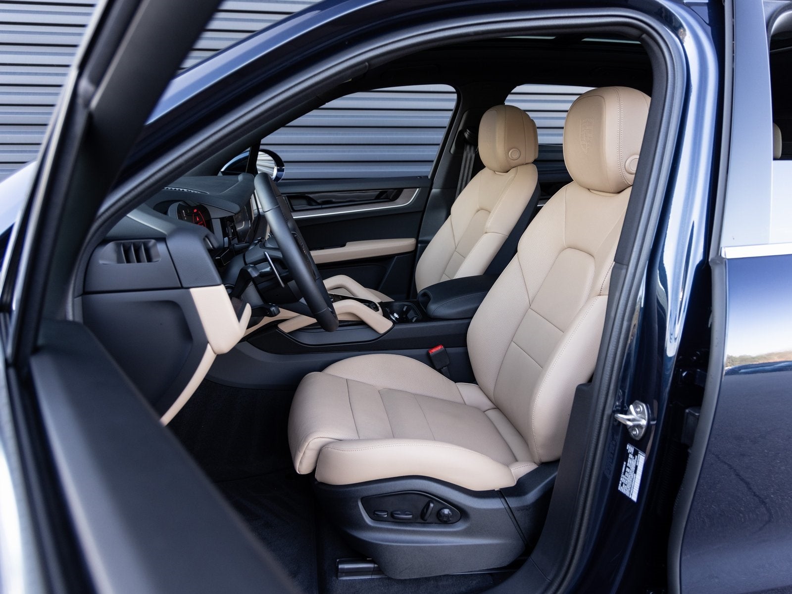 2025 Porsche Cayenne Cayenne