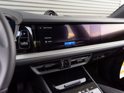 2026 Porsche Cayenne AWD