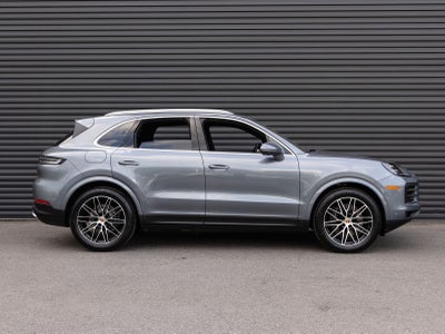 2026 Porsche Cayenne AWD