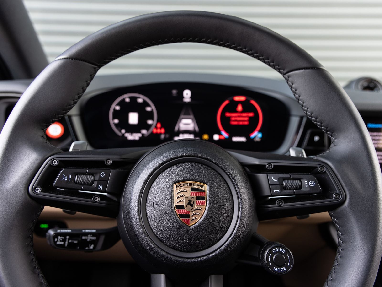 2025 Porsche Cayenne AWD