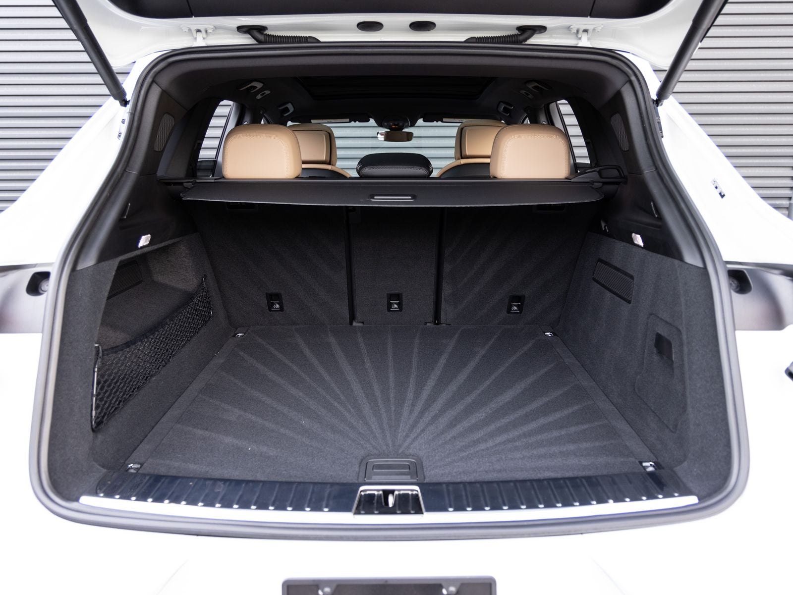 2025 Porsche Cayenne AWD