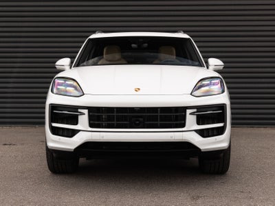 2025 Porsche Cayenne AWD