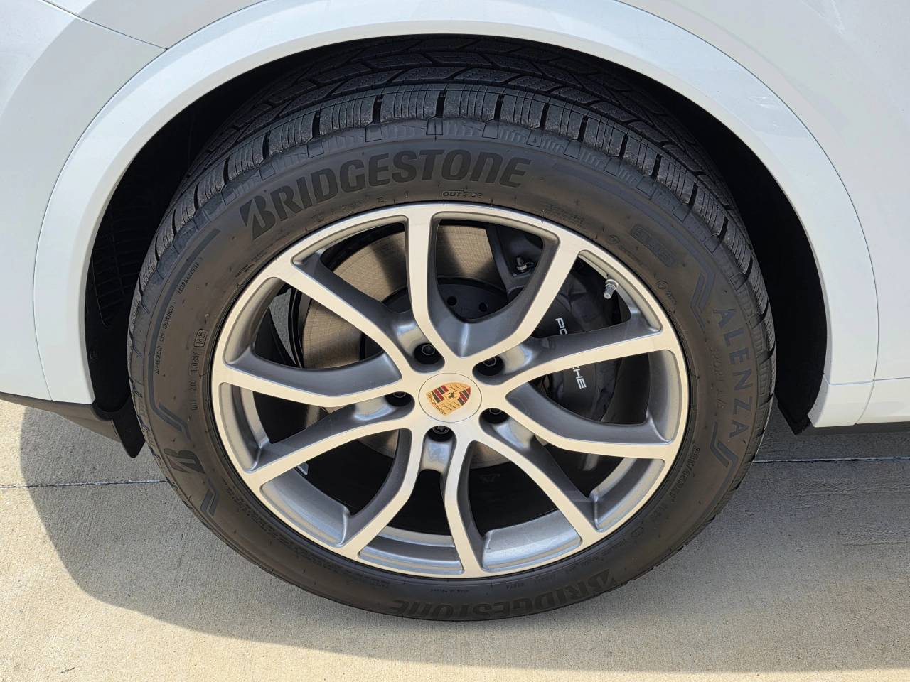 2025 Porsche Cayenne Cayenne