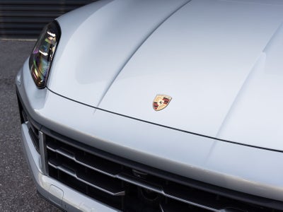 2025 Porsche Cayenne Cayenne
