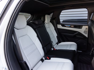 2025 Porsche Cayenne Cayenne