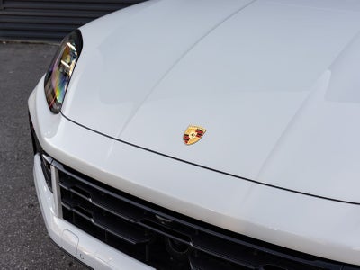 2026 Porsche Cayenne AWD