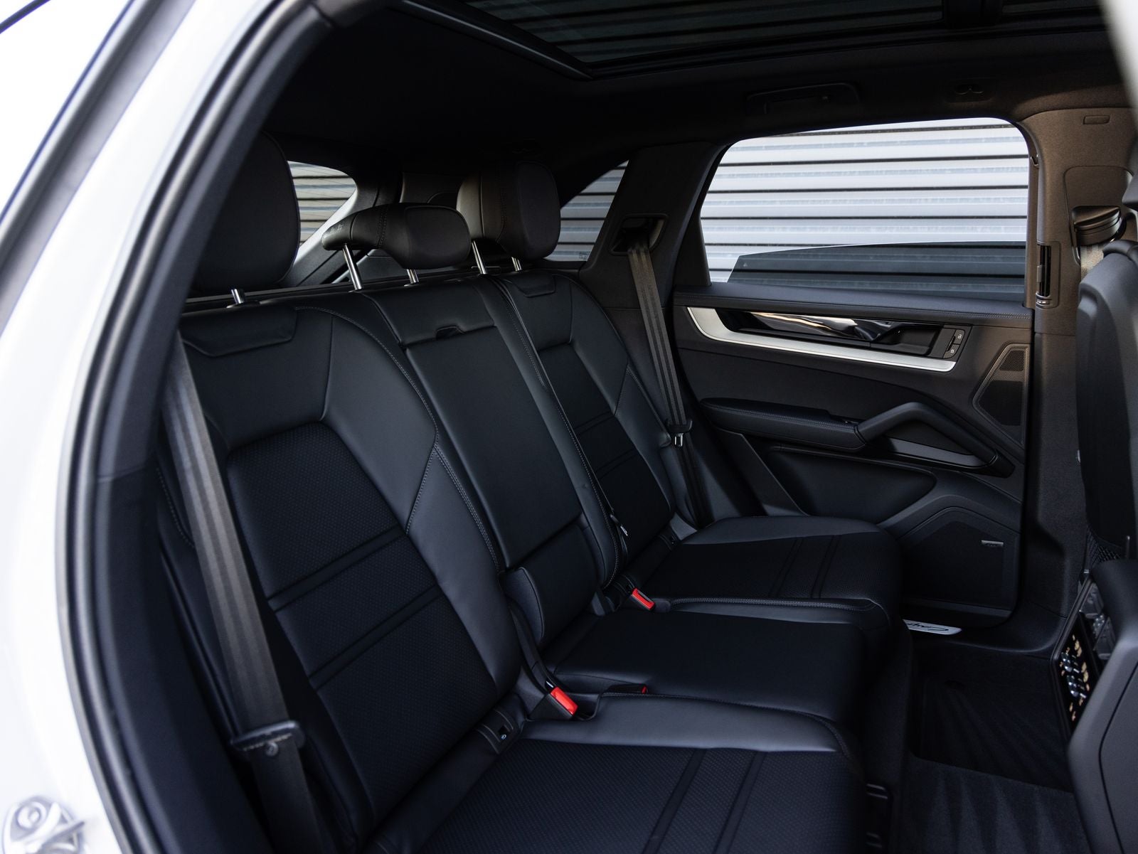 2026 Porsche Cayenne AWD