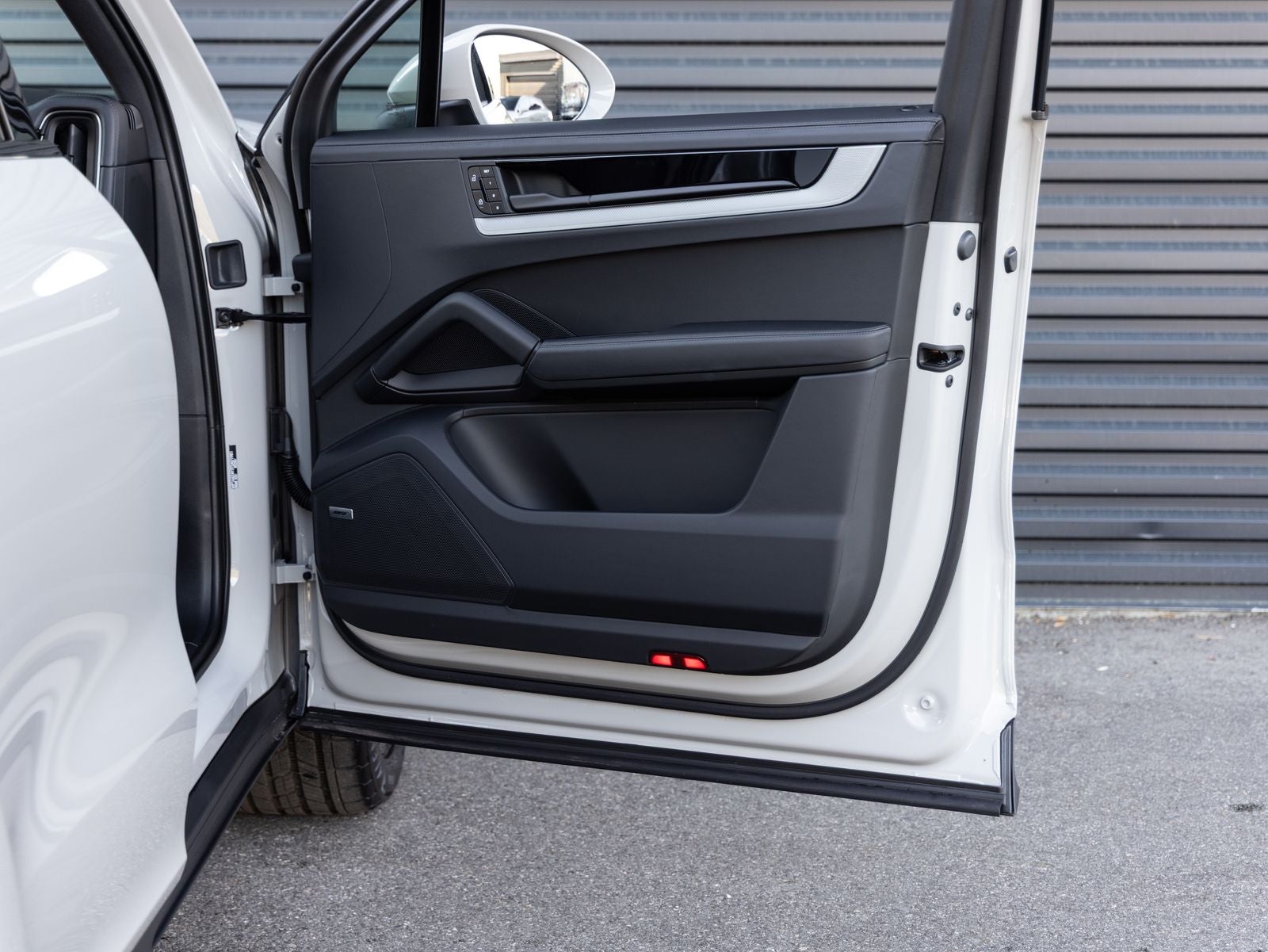 2026 Porsche Cayenne AWD