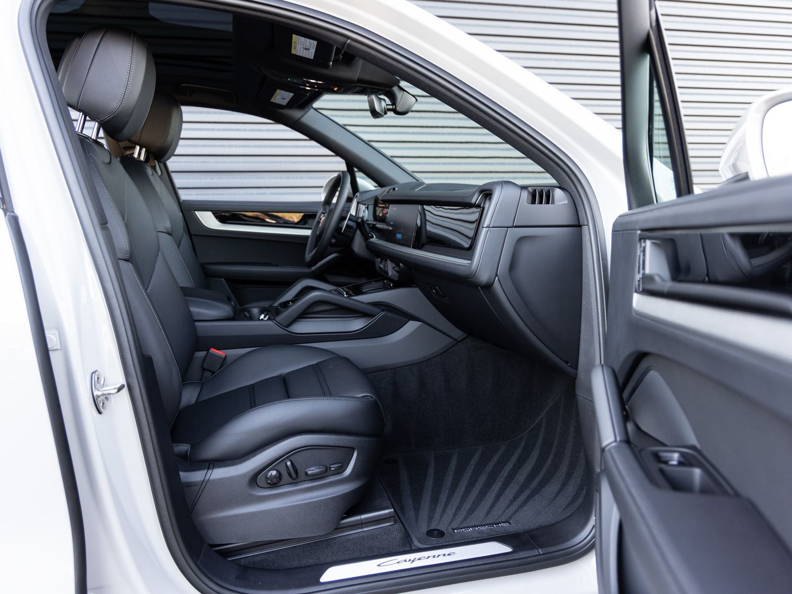 2026 Porsche Cayenne AWD