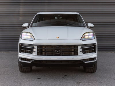 2026 Porsche Cayenne AWD