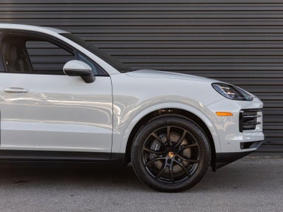 2026 Porsche Cayenne AWD
