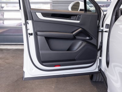 2025 Porsche Cayenne Cayenne