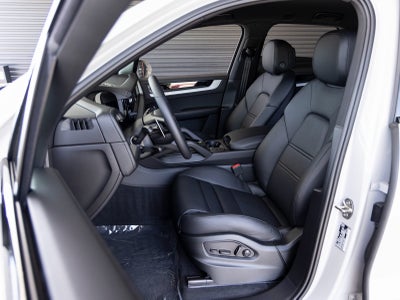 2025 Porsche Cayenne Cayenne